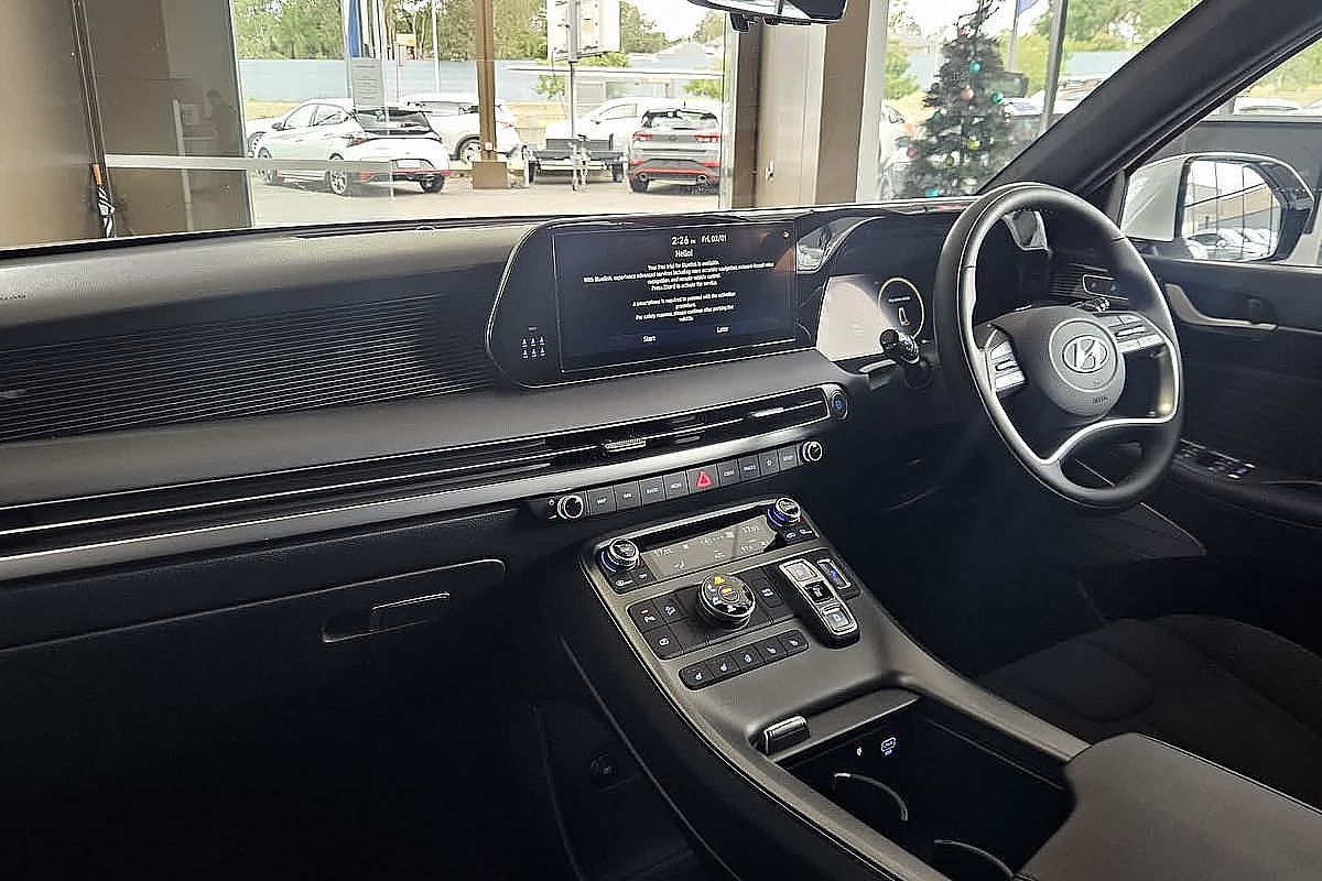 2024 Hyundai Palisade Calligraphy Black Ink LX2.V5