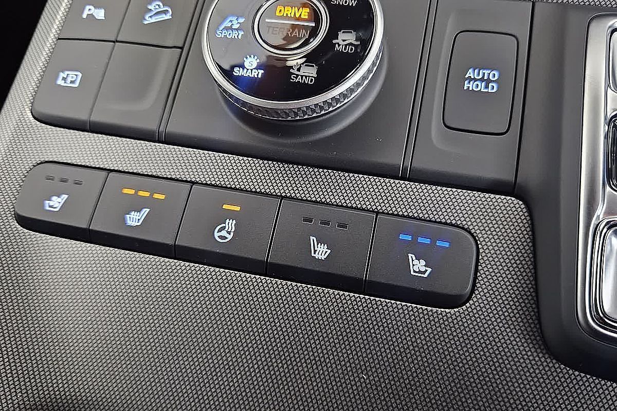 2024 Hyundai Palisade Calligraphy Black Ink LX2.V5