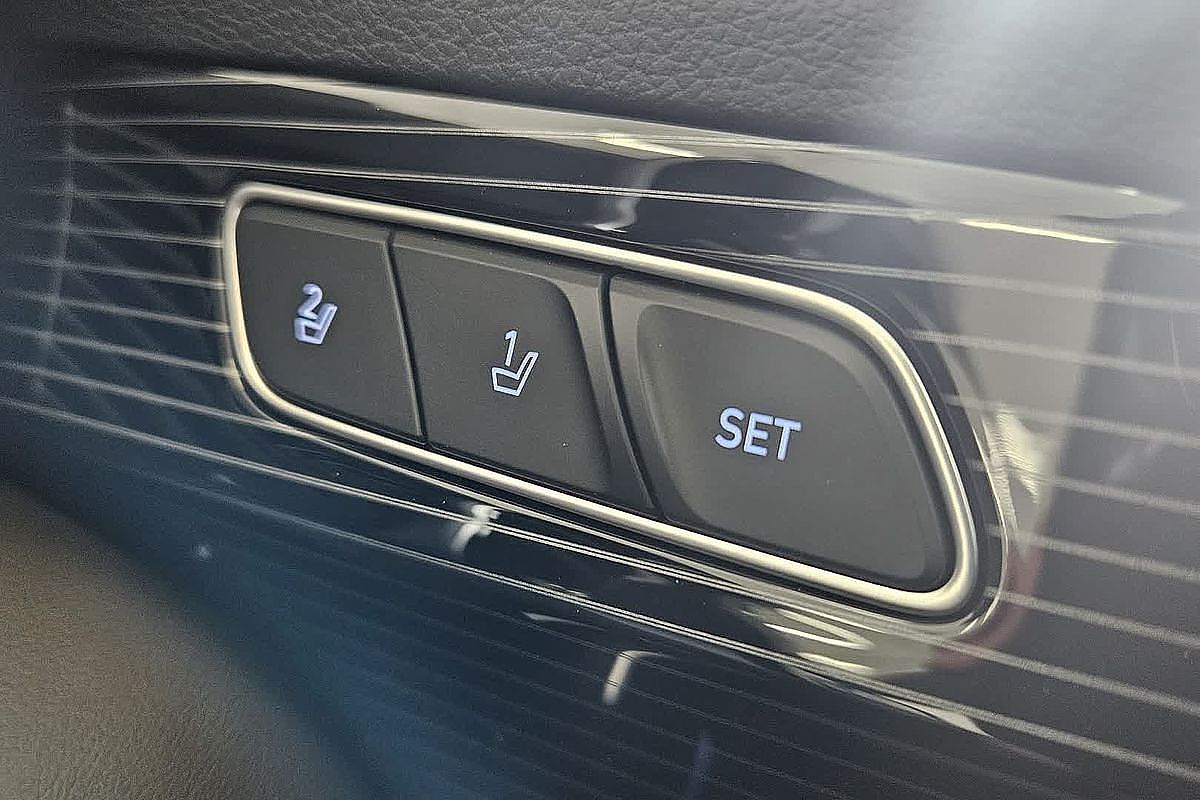 2024 Hyundai Palisade Calligraphy Black Ink LX2.V5