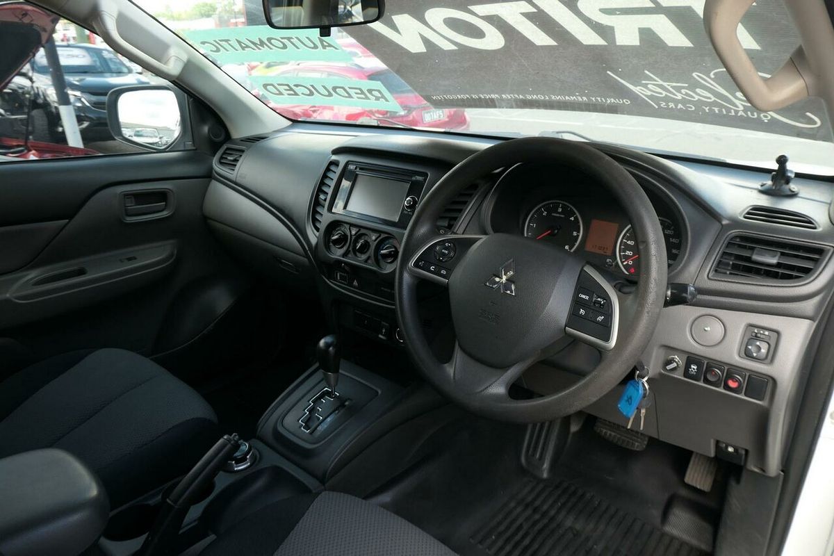 2017 Mitsubishi Triton GLX MQ 4X4