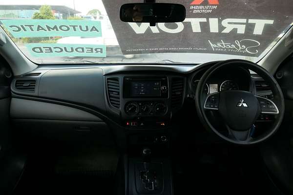 2017 Mitsubishi Triton GLX MQ 4X4