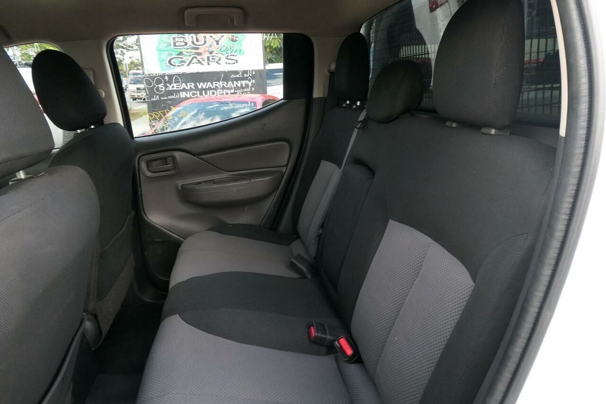 2017 Mitsubishi Triton GLX MQ 4X4