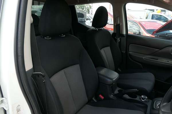 2017 Mitsubishi Triton GLX MQ 4X4