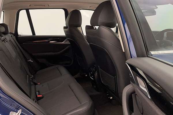 2020 BMW X3 sDrive20i G01