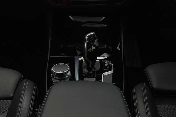 2020 BMW X3 sDrive20i G01