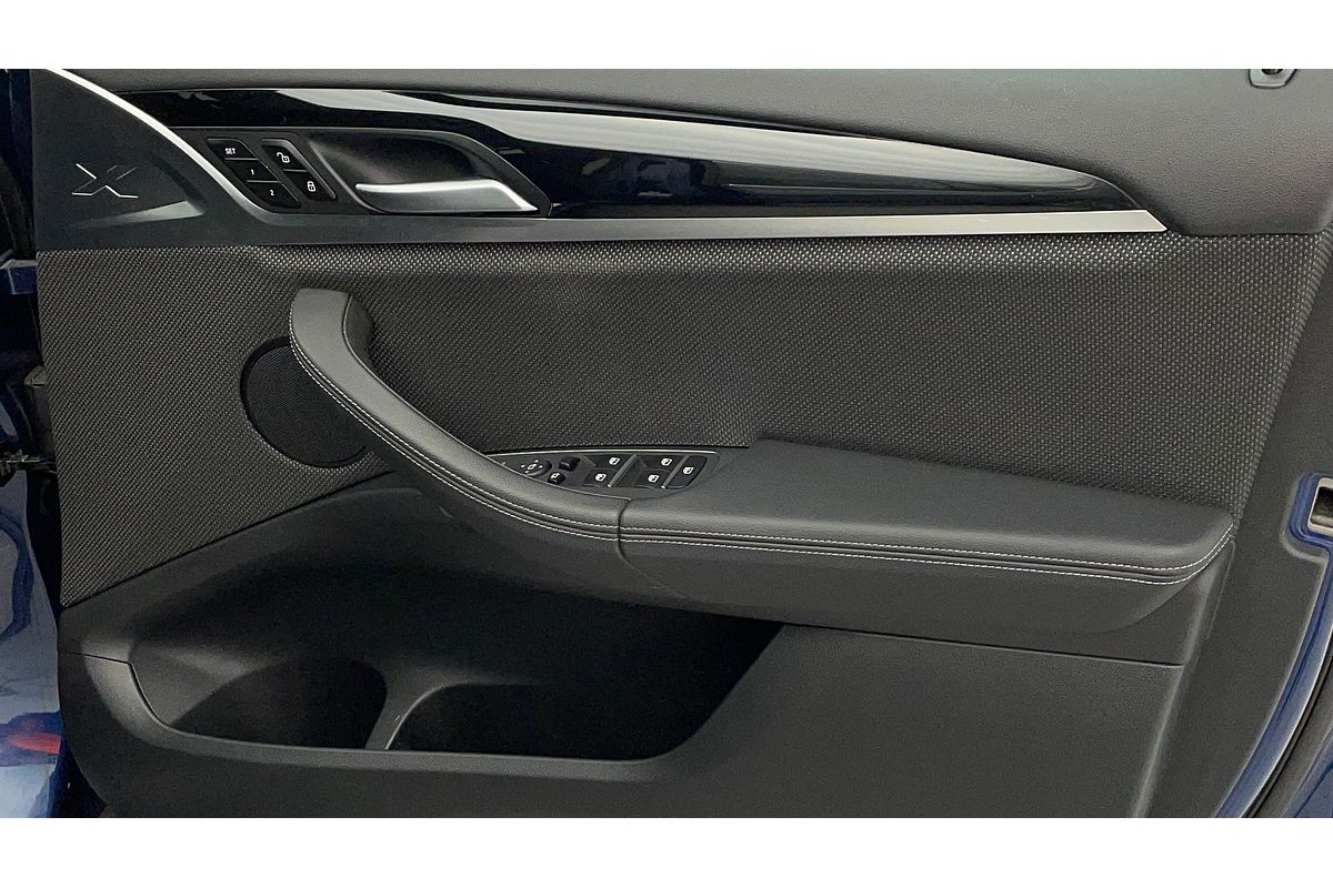 2020 BMW X3 sDrive20i G01
