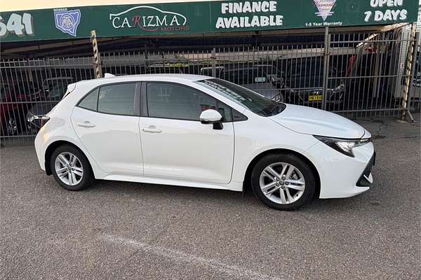 2018 Toyota COROLLA ASCENT SPORT MZEA12R