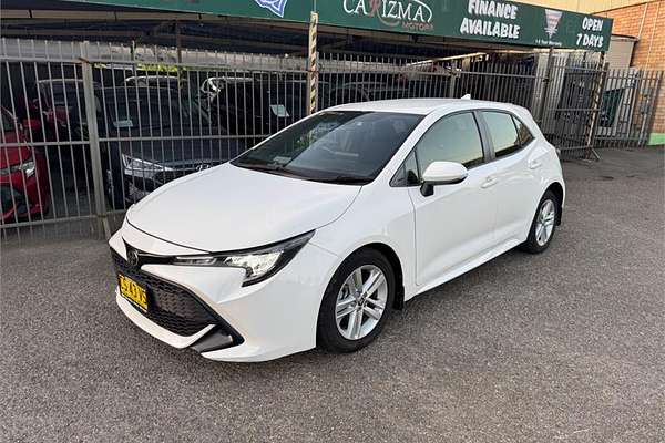 2018 Toyota COROLLA ASCENT SPORT MZEA12R