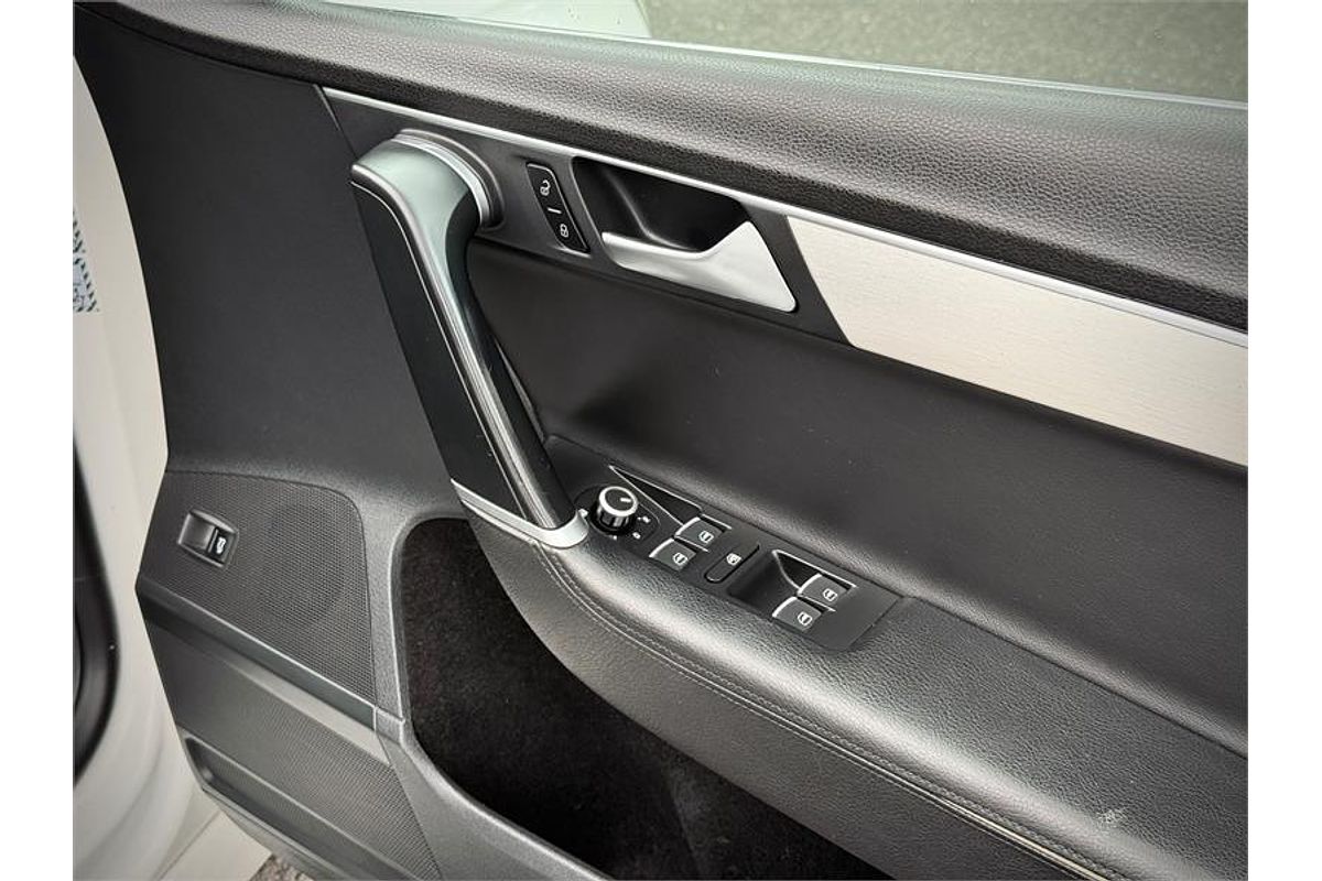 2014 Volkswagen Passat 130TDI Highline Type 3C