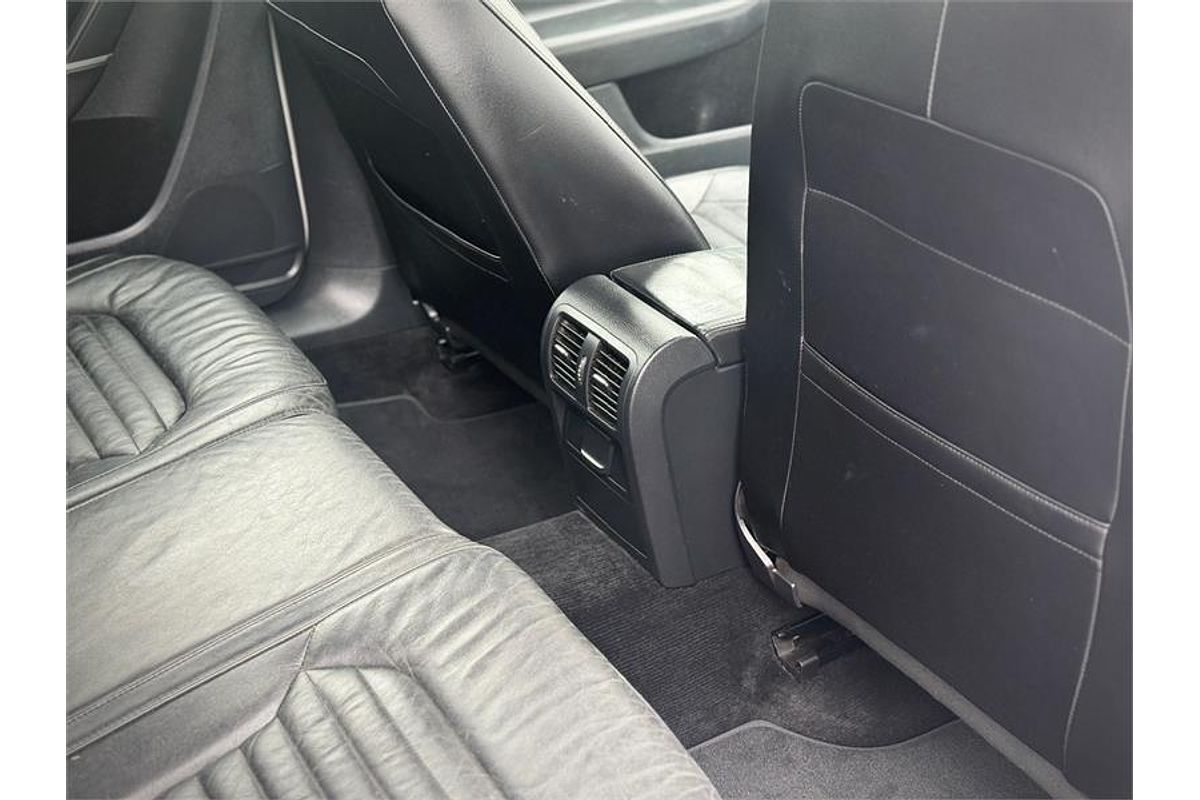 2014 Volkswagen Passat 130TDI Highline Type 3C
