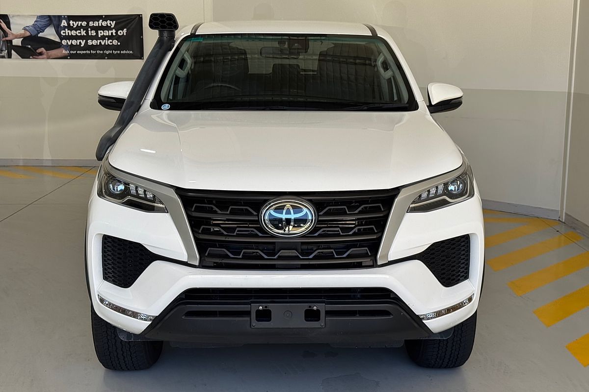 2023 Toyota Fortuner GX GUN156R