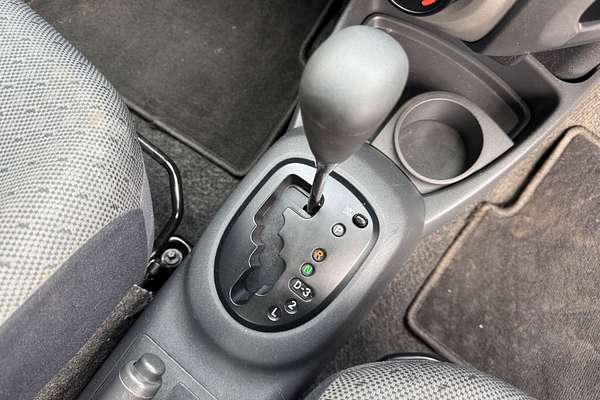2008 Toyota Yaris YR NCP90R