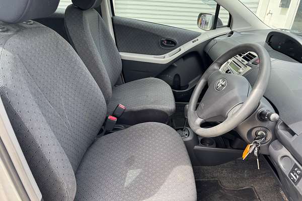 2008 Toyota Yaris YR NCP90R