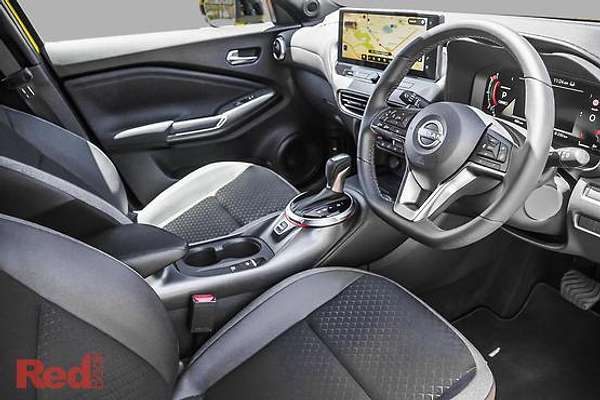 2024 Nissan JUKE ST-L F16