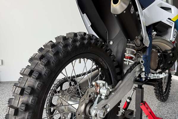 2024 Husqvarna TC 300  TC