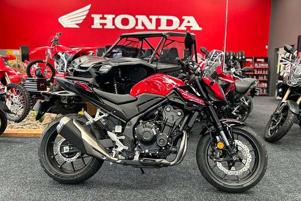 2025 Honda CB500 HORNET