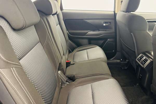 2019 Mitsubishi Outlander ES ZL