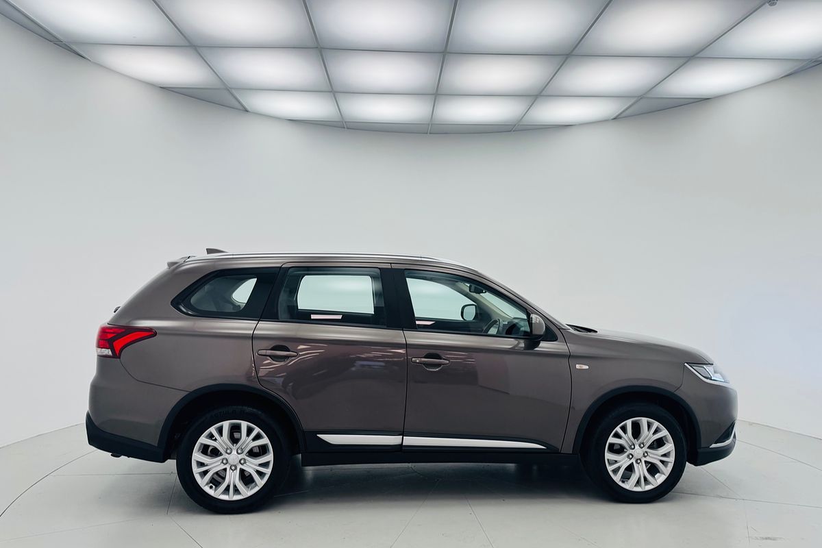 2019 Mitsubishi Outlander ES ZL
