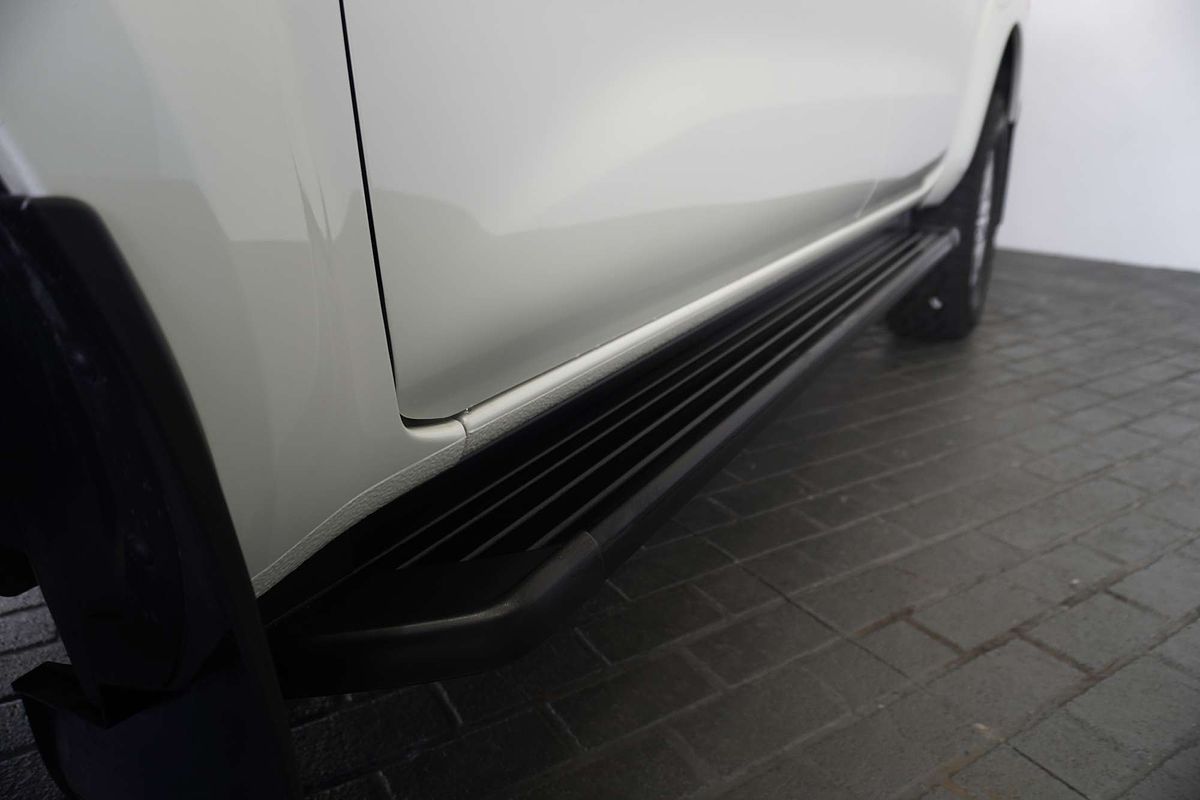 2024 Nissan Navara ST D23 4X4