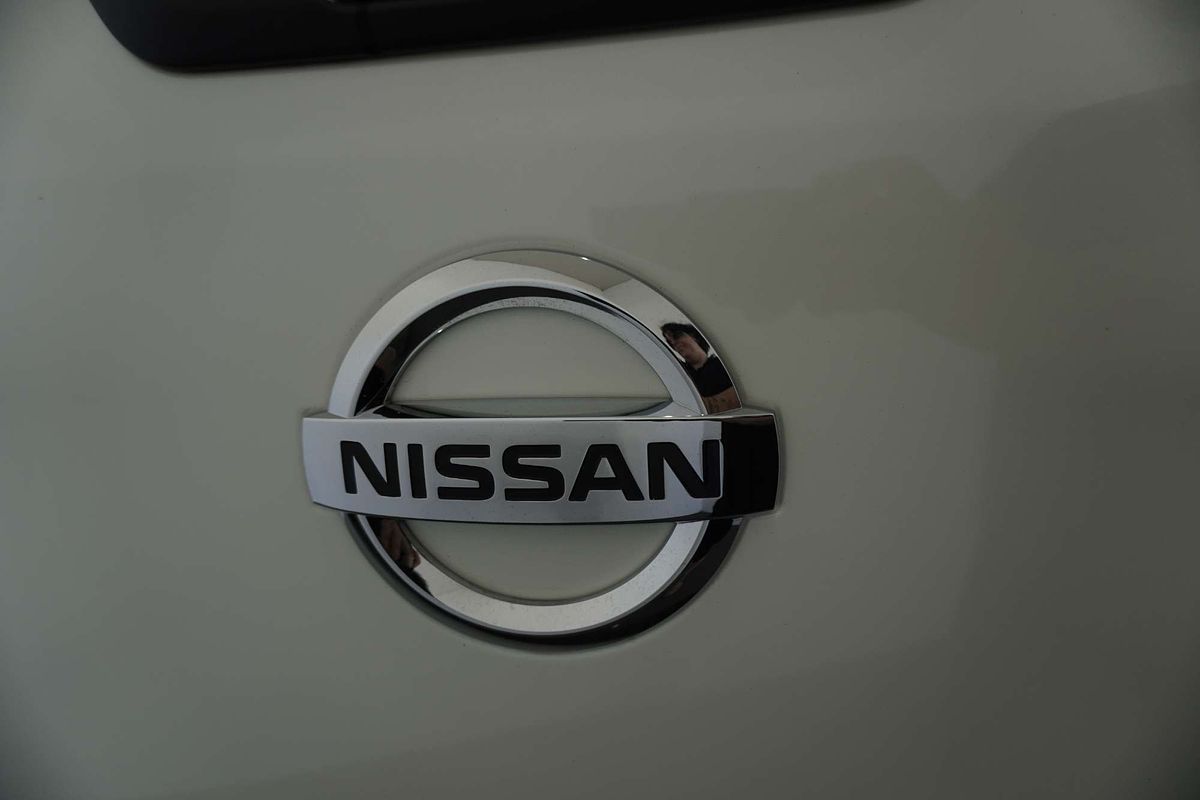 2024 Nissan Navara ST D23 4X4