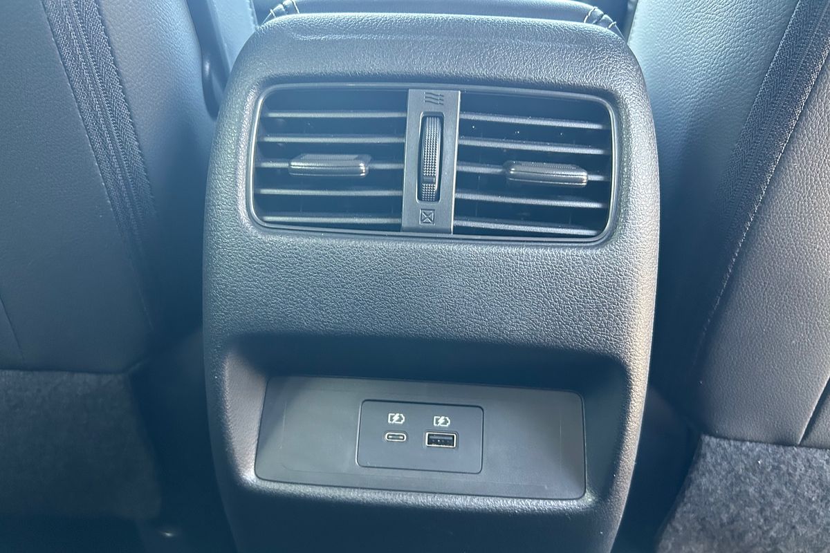 2024 Nissan QASHQAI ST-L J12