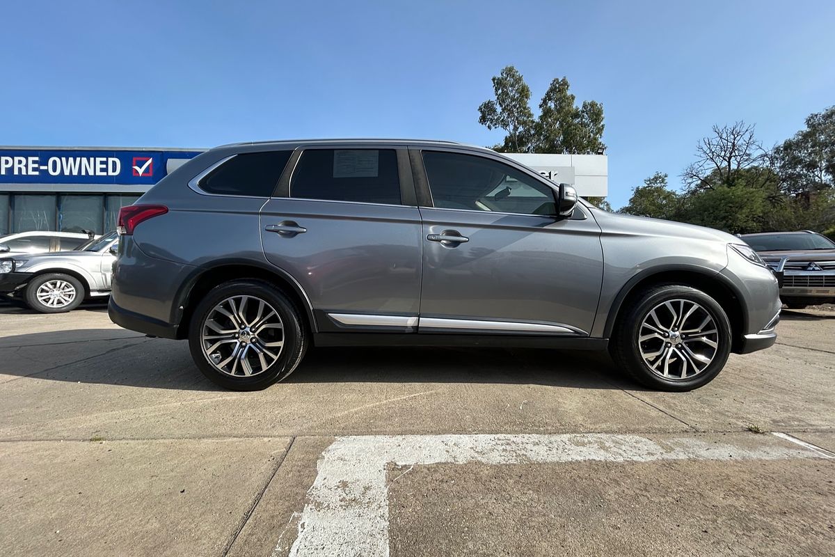 2016 Mitsubishi Outlander LS ZK