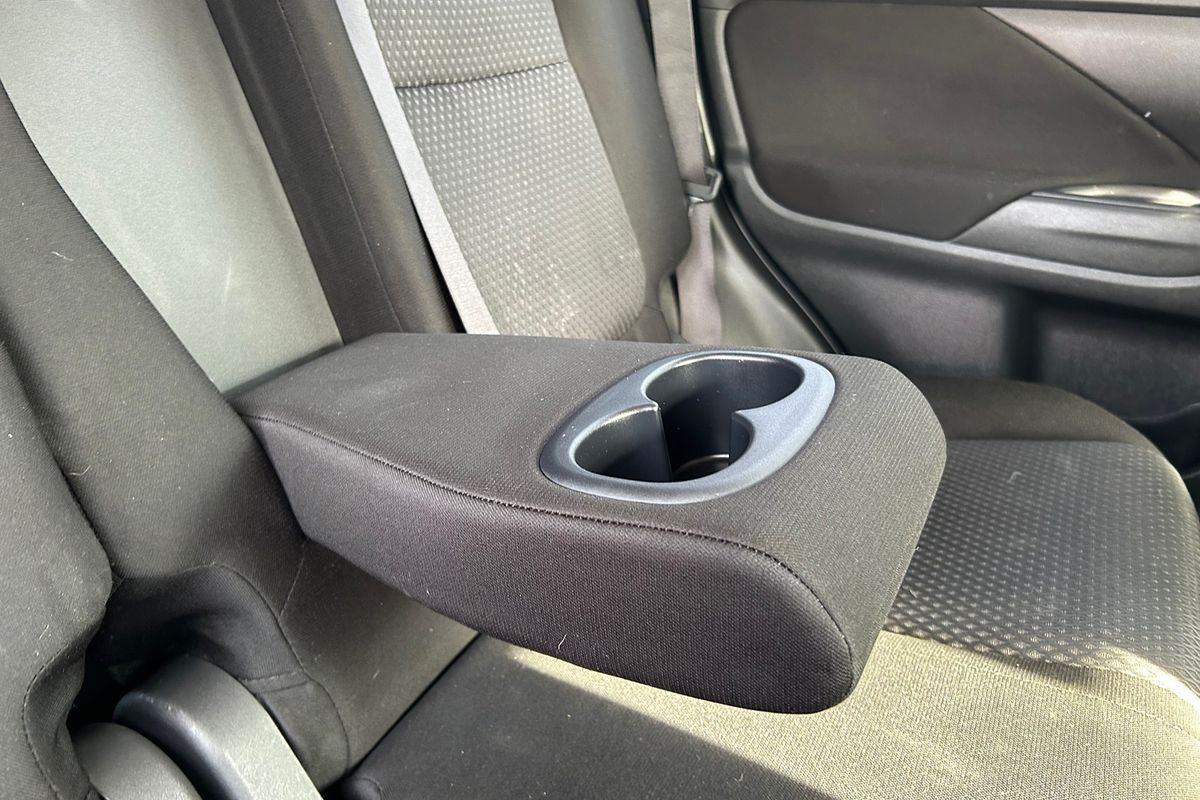 2016 Mitsubishi Outlander LS ZK