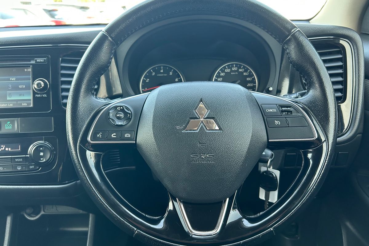 2016 Mitsubishi Outlander LS ZK