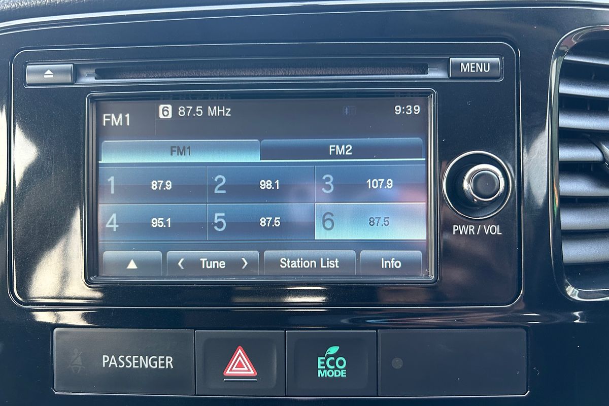 2016 Mitsubishi Outlander LS ZK
