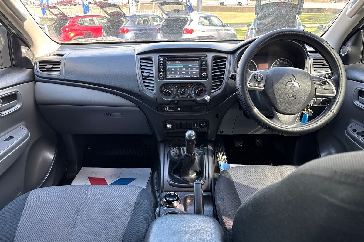 2018 Mitsubishi Triton GLX MQ 4X4