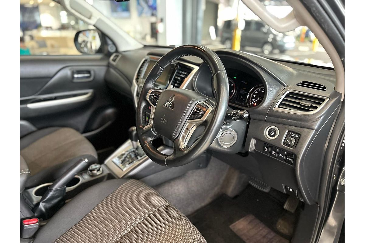 2020 Mitsubishi Triton GLS MR 4X4