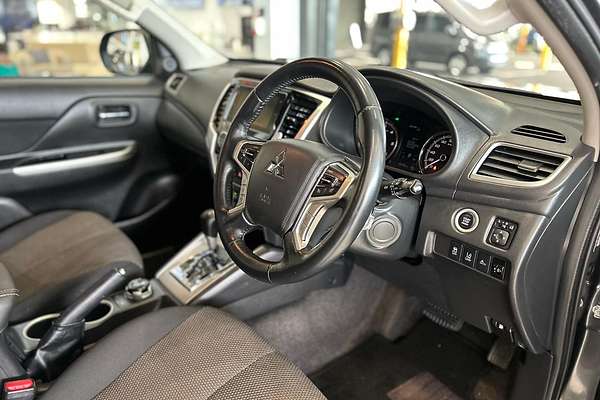 2020 Mitsubishi Triton GLS MR 4X4