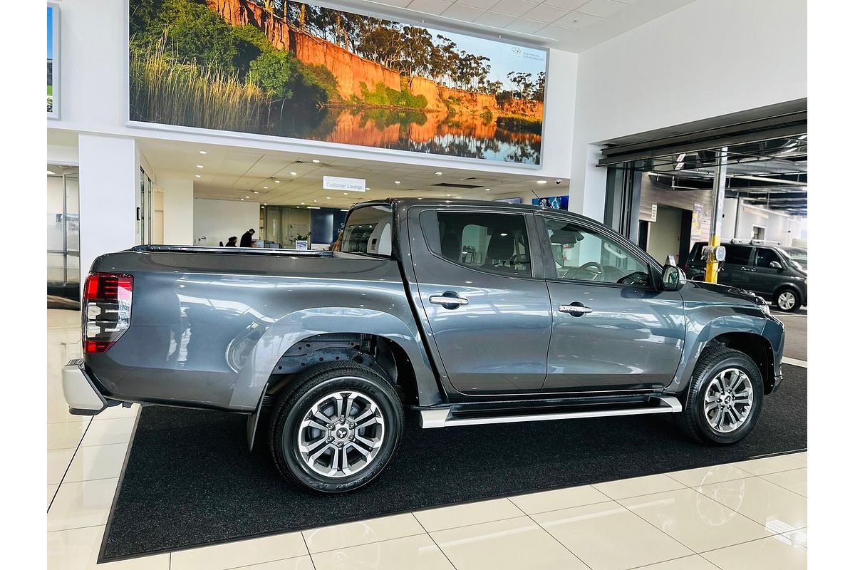2020 Mitsubishi Triton GLS MR 4X4