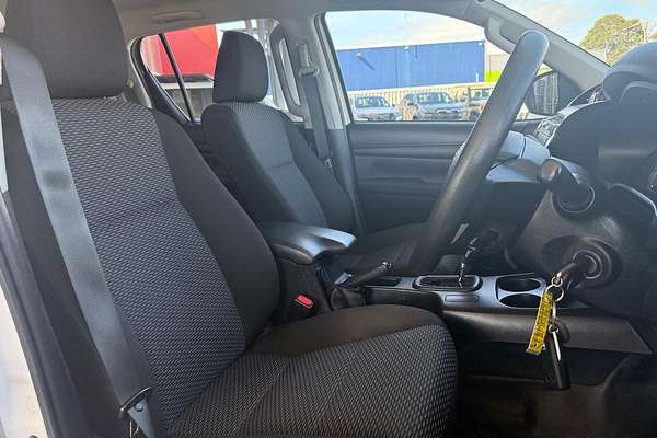 2020 Toyota Hilux Workmate TGN121R Rear Wheel Drive