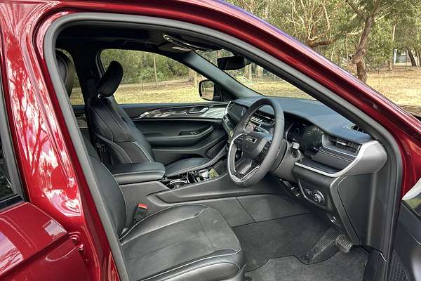 2023 Jeep Grand Cherokee Night Eagle WL