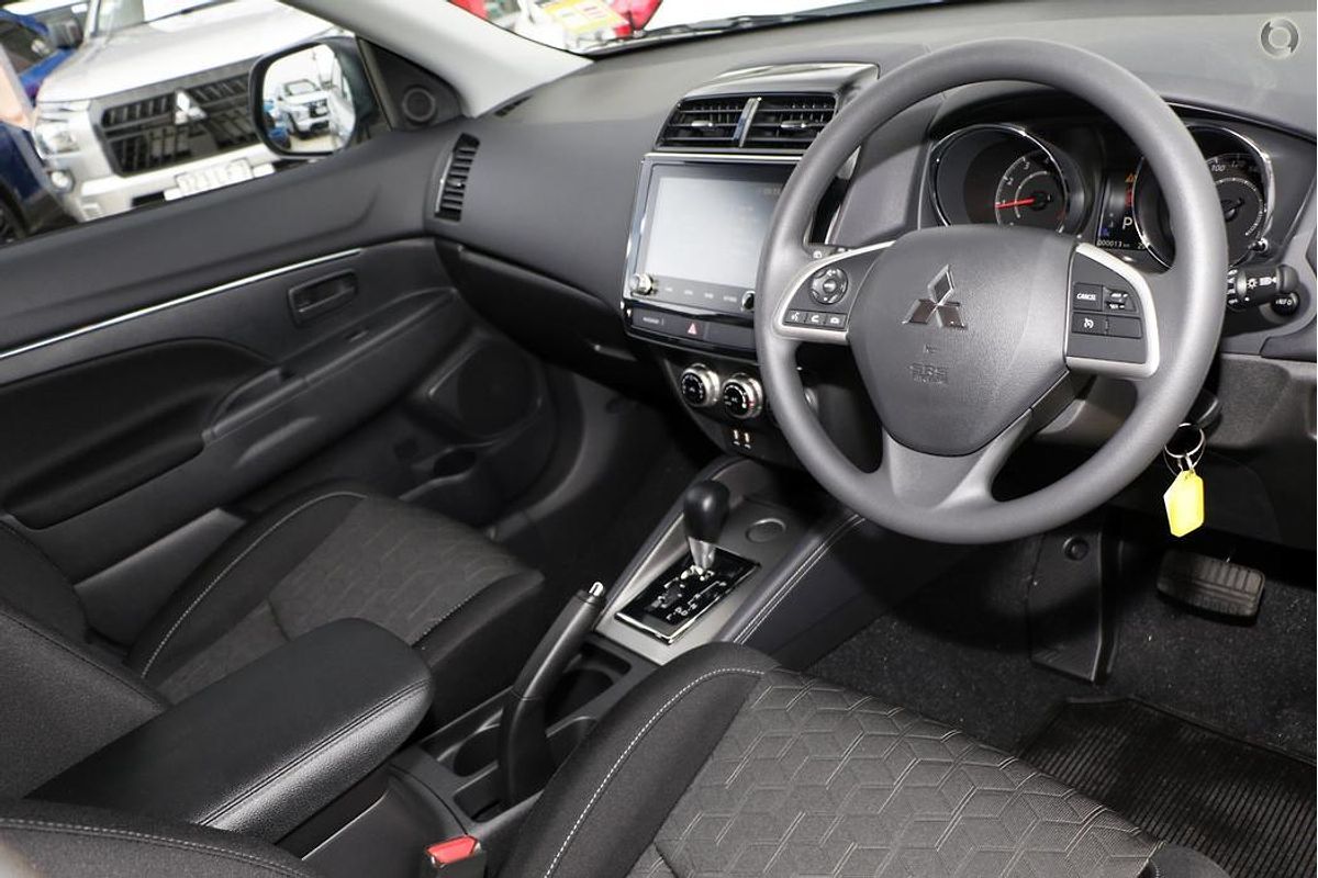 2024 Mitsubishi ASX ES XD