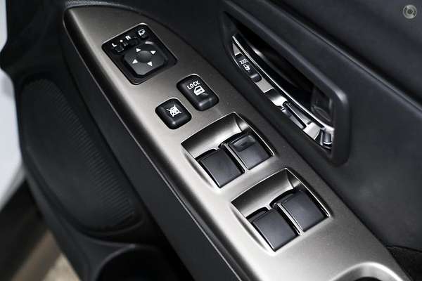 2024 Mitsubishi ASX LS XD
