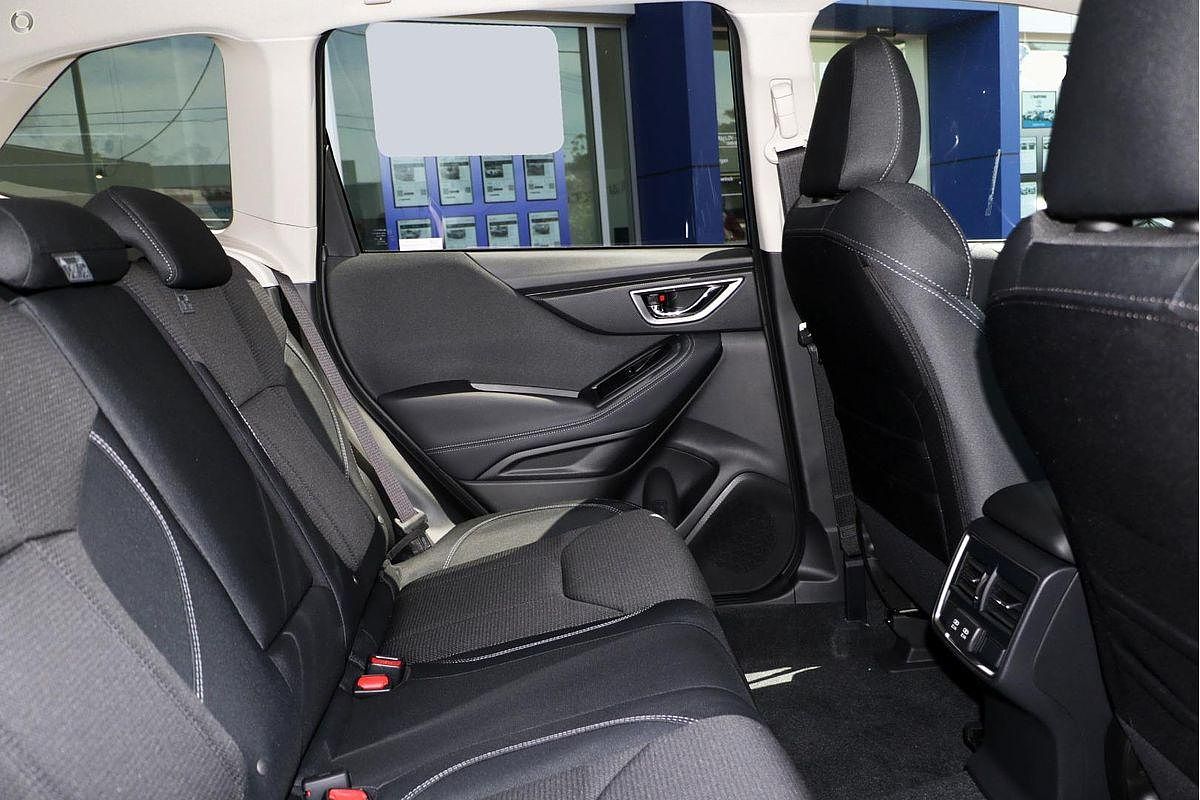 2024 Subaru Forester 2.5i S5