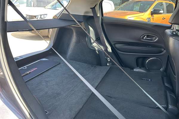 2017 Honda HR-V VTi-L