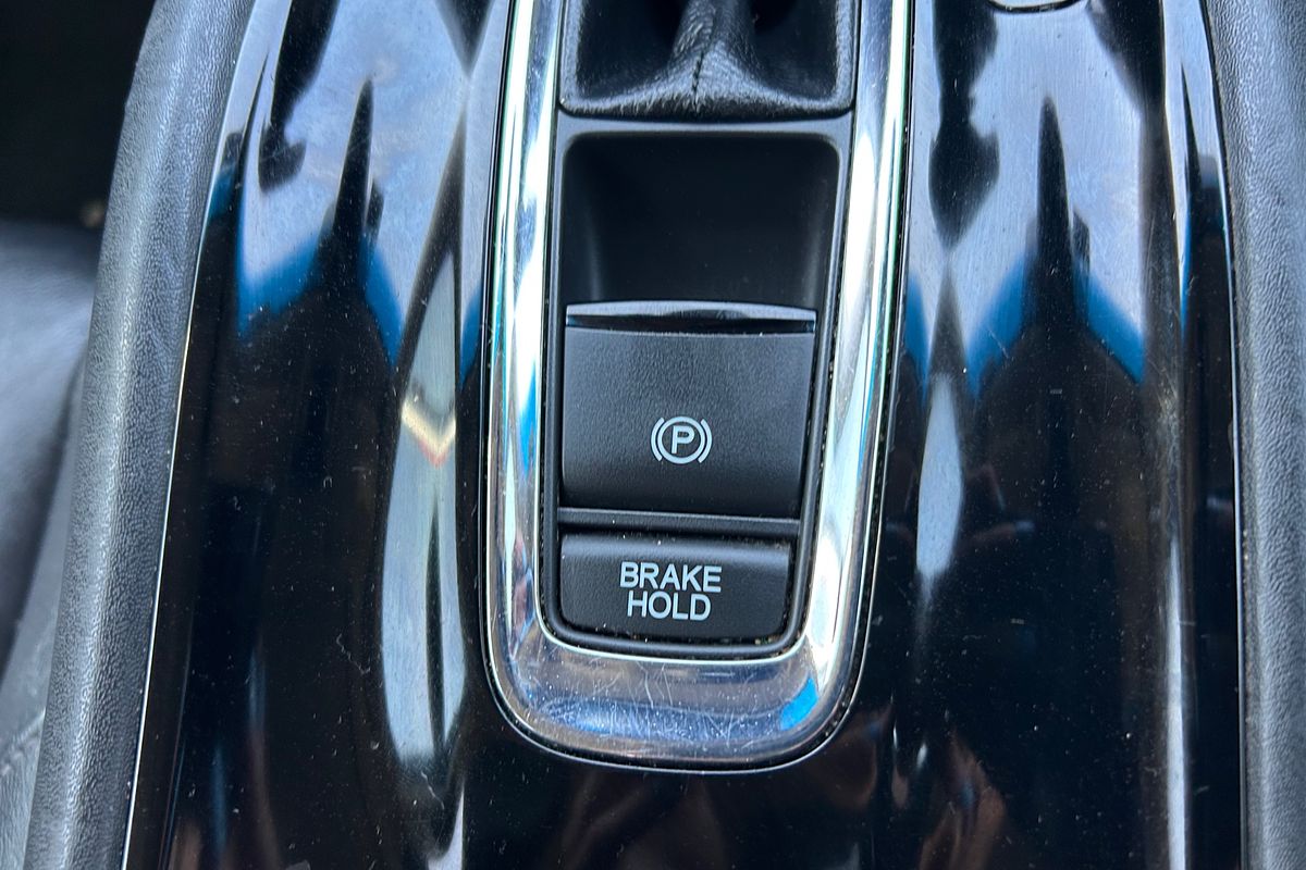 2017 Honda HR-V VTi-L