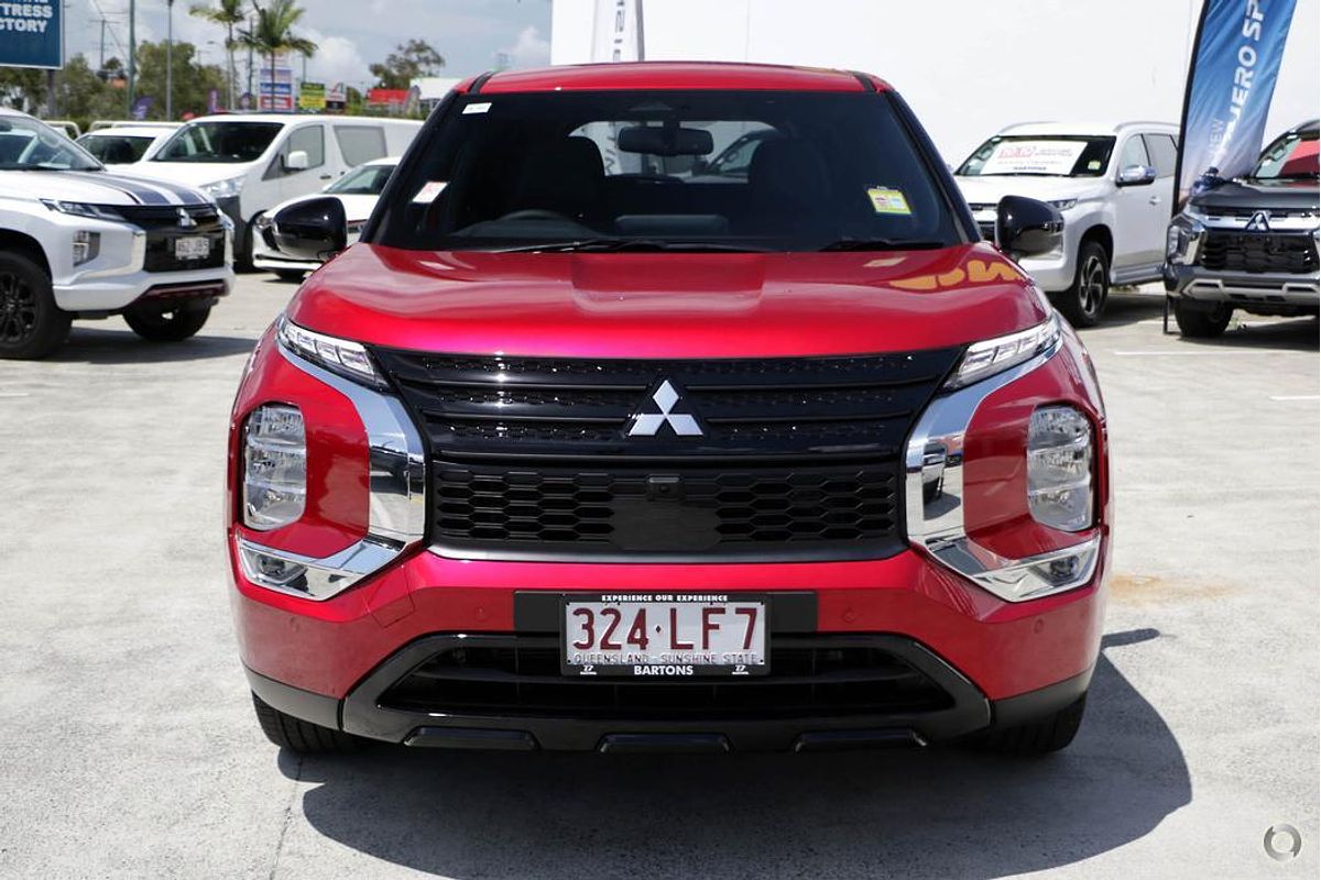 2024 Mitsubishi Outlander LS ZM