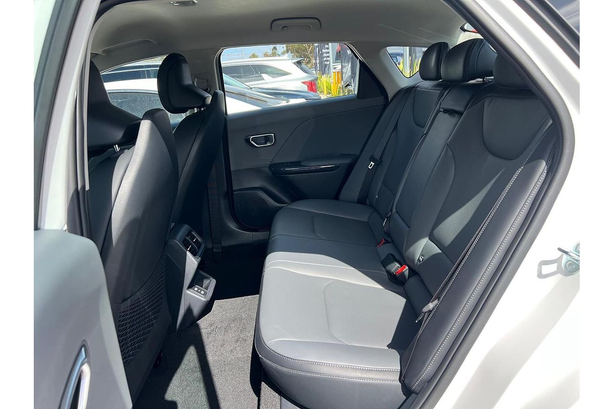 2025 Kia K4 Sport+ CL4m