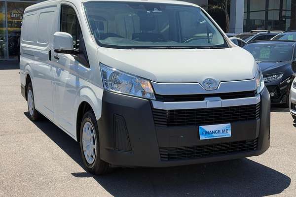 2022 Toyota Hiace GDH300R LWB