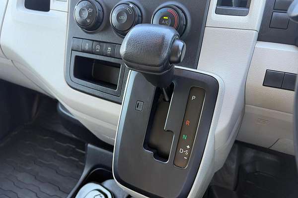 2022 Toyota Hiace GDH300R LWB