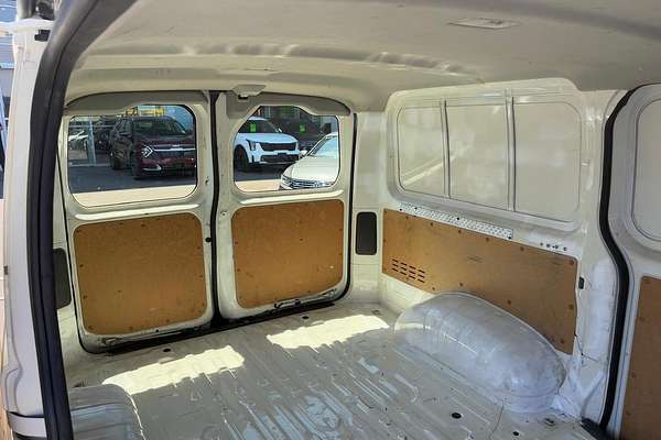 2022 Toyota Hiace GDH300R LWB