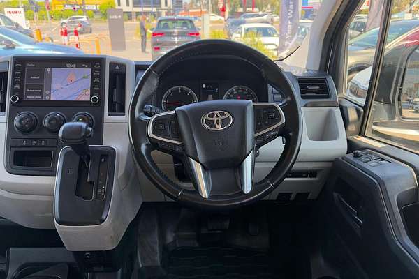 2022 Toyota Hiace GDH300R LWB