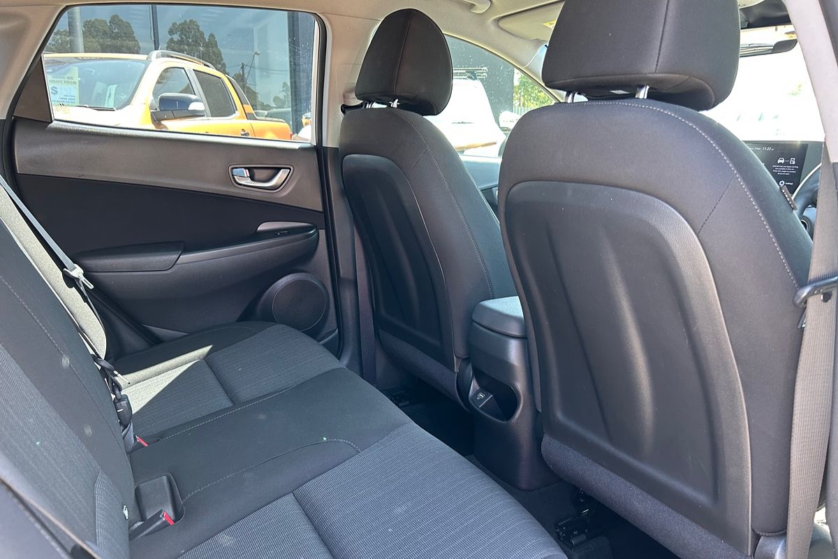 2021 Hyundai Kona Active OS.V4