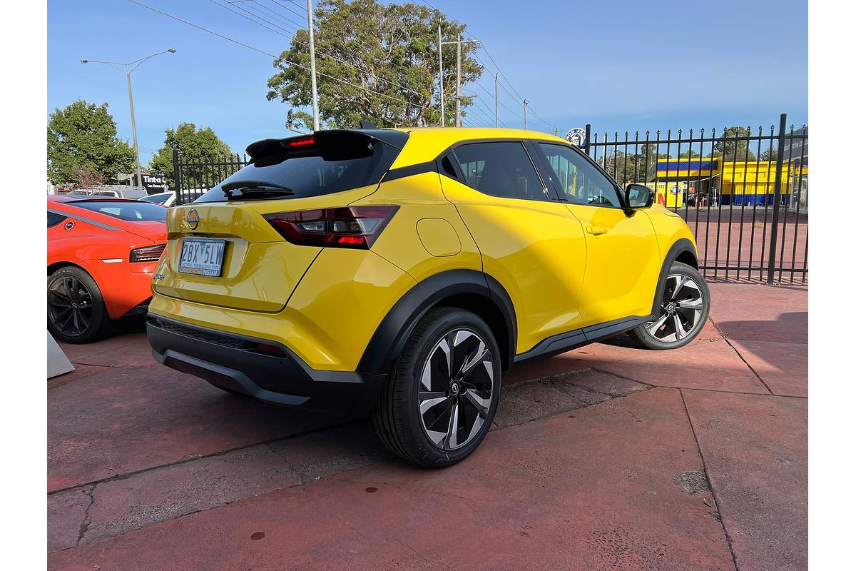 2024 Nissan JUKE ST-L F16