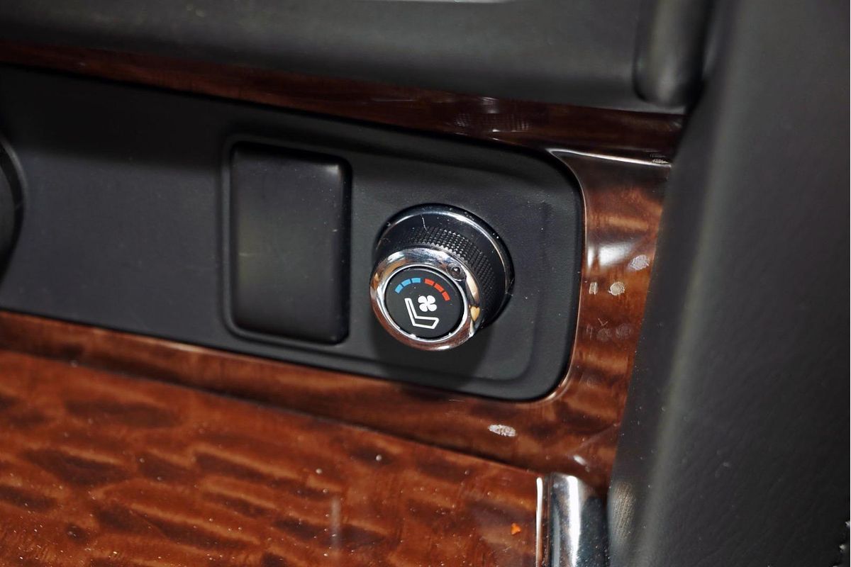 2024 Nissan Patrol Ti-L Y62