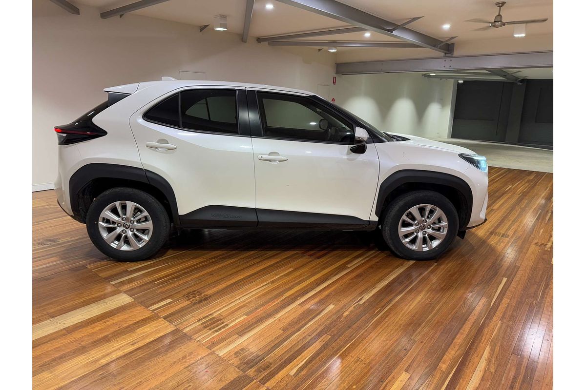 2022 Toyota Yaris Cross GXL MXPB10R